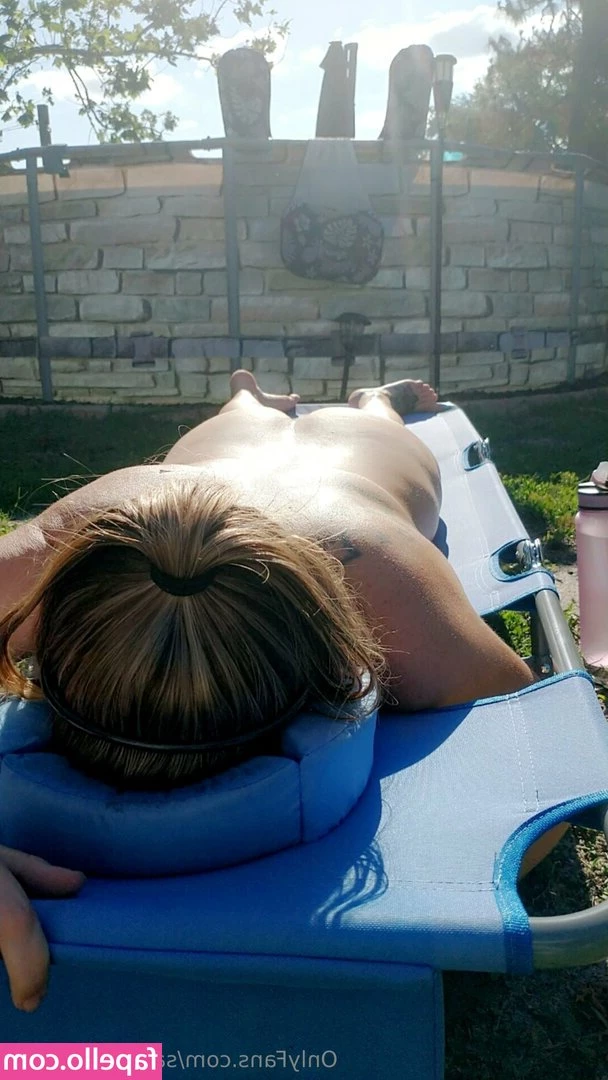 sadie_campbell [ sadie-campbell ] - 3 min video avail for 10$. DM
