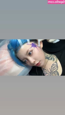Tattoo Taozi [ tattoo-taozi ] - Spreading wide open for you    Let me crush your face with my thighs