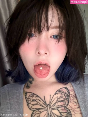 Tattoo Taozi [ tattoo-taozi ] - Full body Nude curves