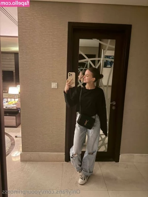 yoourpriincess - I want you  My pussy is really hungry