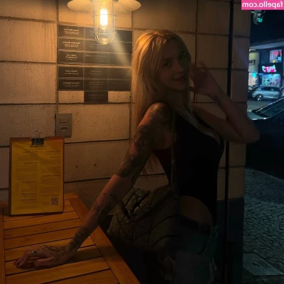 Brubrun1nha [ brubrun1nha-2 ] - Ciao ragazzi  Come state  Ultimi giorni di agosto e oggi è lunedì