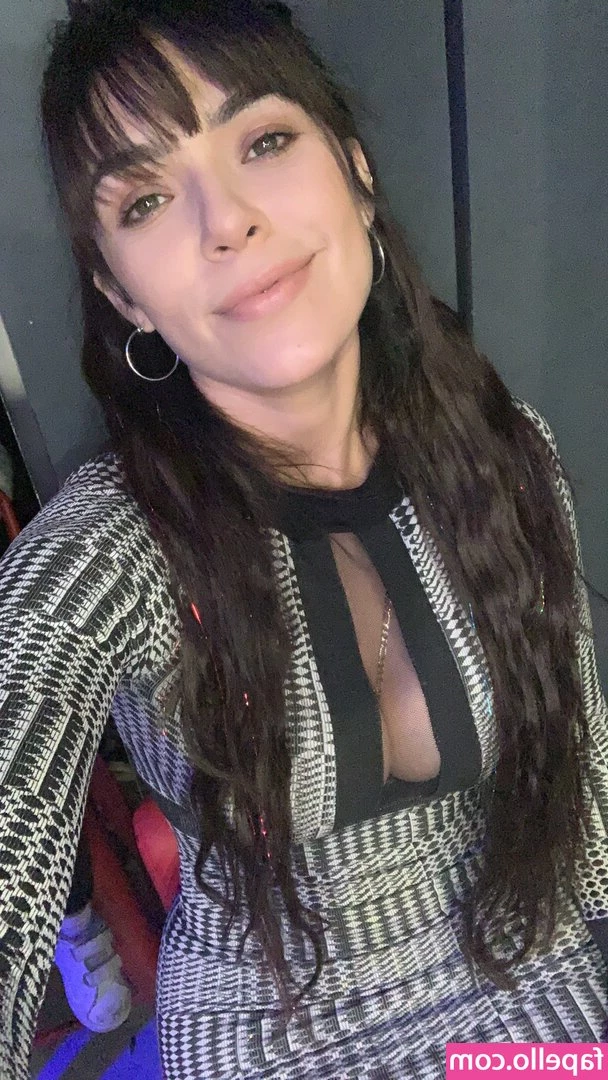 Anel Rodriguez [ anel-rodriguez ] - Study breaks 🤪