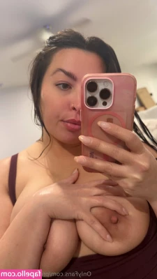 pretty.pinkpussy [ pretty-pinkpussy ] - Travel love  in a few hours I ll be available again  I think I ll do