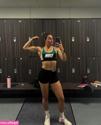 Holly Mills [ holly-mills ] - Selfie selection 8