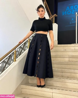 Eve Hewson [ eve-hewson ] - How did we get out of the shower dirtier than when we got in