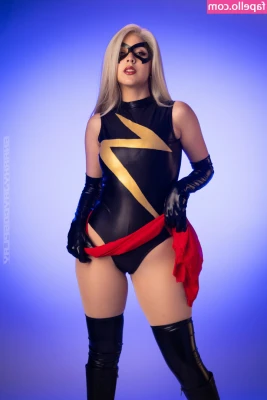 Snarky Jay Cosplay [ snarky-jay-cosplay ] - The body, too, can be a canvas for the artist 😍🤩