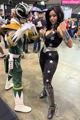 Snarky Jay Cosplay [ snarky-jay-cosplay ] - Can you cum give me a hand?