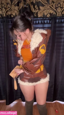 Snarky Jay Cosplay [ snarky-jay-cosplay ] - Another older b/g video from last February I never posted! Tummy