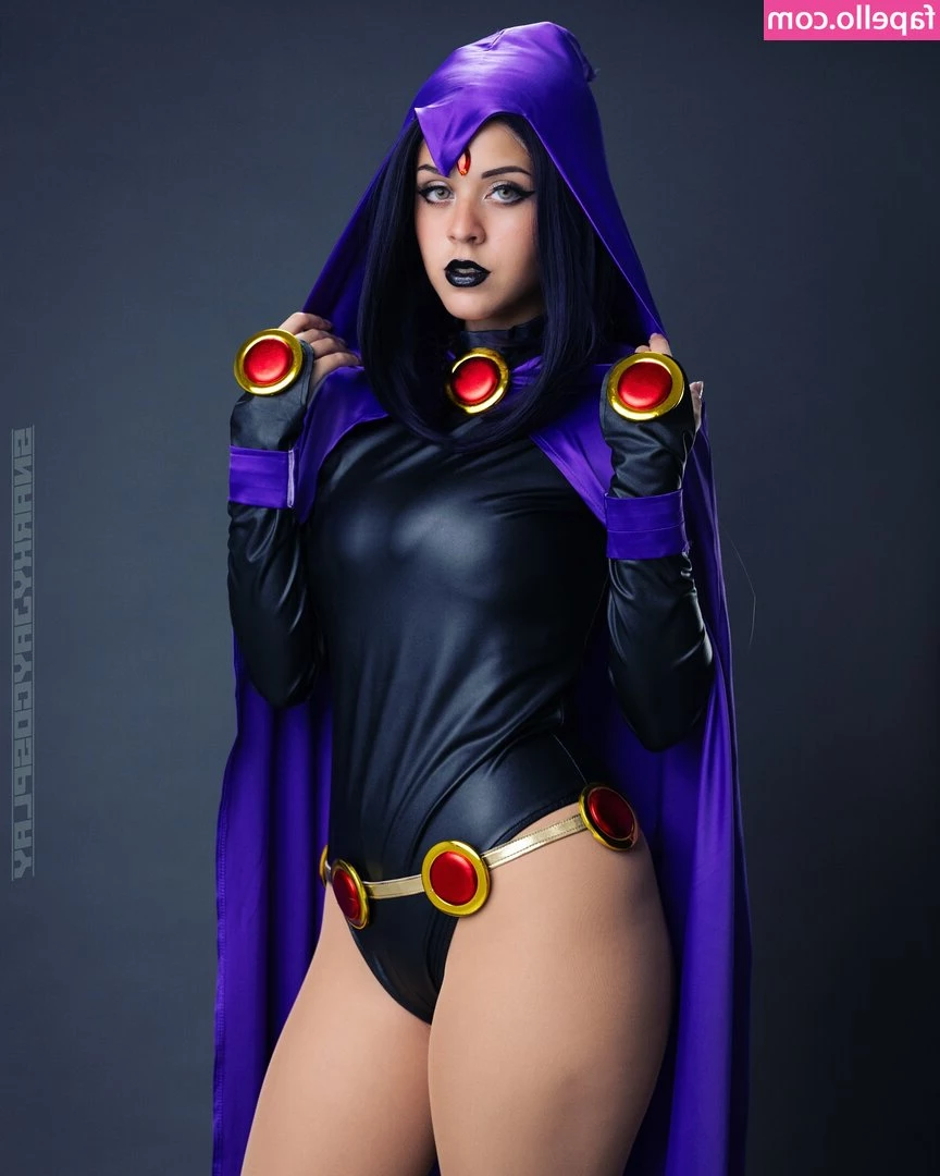 Snarky Jay Cosplay [ snarky-jay-cosplay ] - Ready for my closeup😉😎