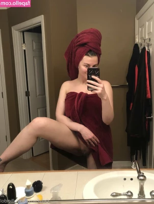 Ellie Idol [ ellie-idol ] - Who wants to help me blow