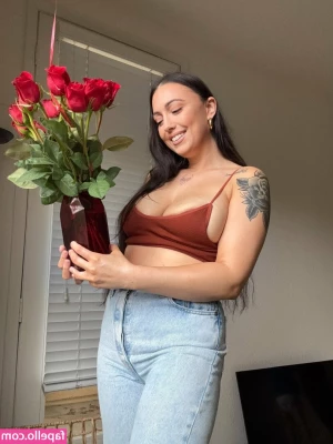 dakotahblue - A little preview of a premium video I ll be sending out later