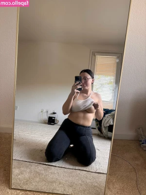 dakotahblue - Like my mini mommy milkers? Hehe ☺