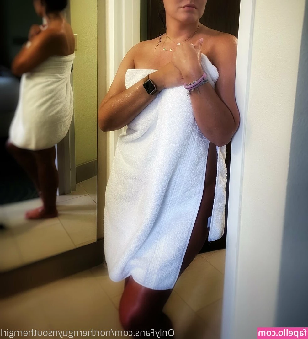 southerngirlfree - Would you let me fuck you in a bathroom