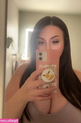 bustyblondegamer - Naked and pulling my legs wide open