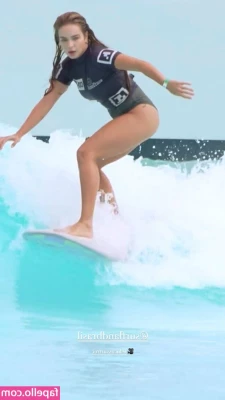 Camila Mayrink [ camila-mayrink ] - Masturbandonos pokito