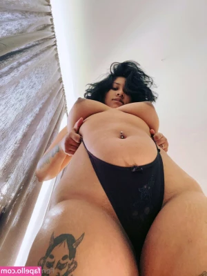 femme.demon [ femme-demon ] - Purring for you 😻