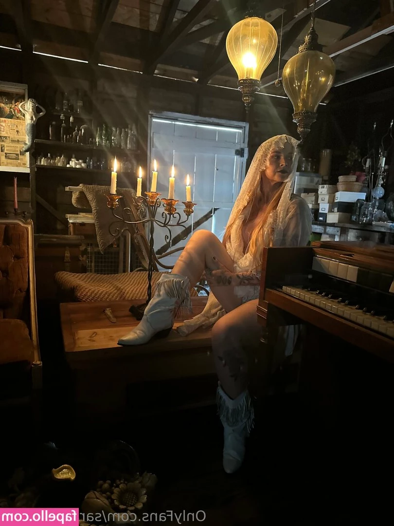 Sarahvandella - Che sia una notte erotica e lussuriosa