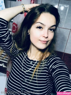 gi00rgia - Hurt me daddy 🤤👌💦💦💦💦💋❤️