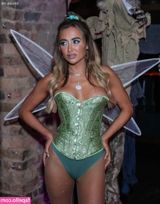 Georgia Harrison [ georgia-harrison ] - You like what you see, don't you?