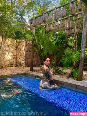 adinkra - nicole_vip  Metemela bien profundo hazme gritar del placer papi
