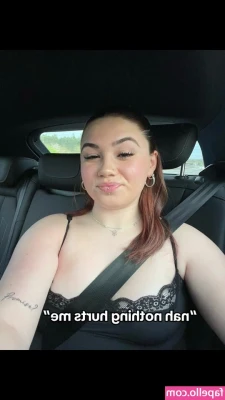 Nicole Dyer [ nicole-dyer ] - I’ll brb chaturbate and stripchat online in 30 min