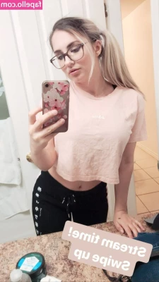 Maruwins [ maruwins-1 ] - The weekend is almost over, but you can still slide into my DMs for