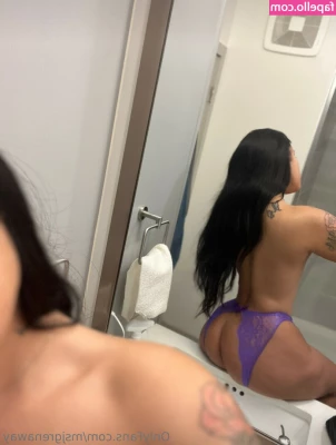 Jasmine Grenaway [ jasmine-grenaway ] - Unlock to see my pretty tits