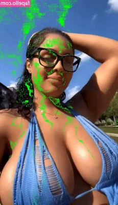 Jasmine Grenaway [ jasmine-grenaway ] - Let start this month off with a bang 💦