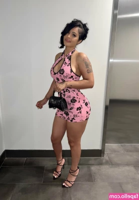 Jasmine Grenaway [ jasmine-grenaway ] - Your daily dose of...me😋