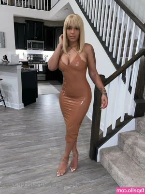 Jasmine Grenaway [ jasmine-grenaway ] - Tip $10 for the full video ~ 1:08!