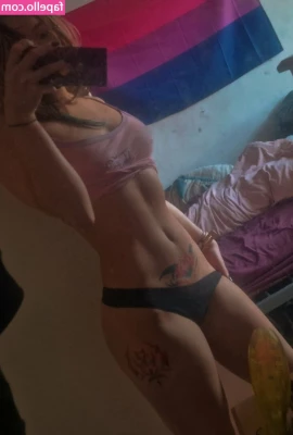 Zureeal [ zureeal-1 ] - Want a custom photo set or video just made for YOU  Or maybe you re