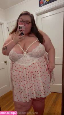 plumpprincessex - A 'behind the scenes' of some of my most popular pictures on reddit :)