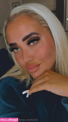 Bigboobzbarbie - Tu muñeca favorita