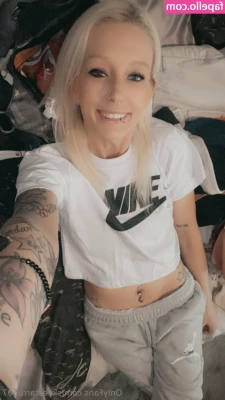 skyestarr0507 - Shots from after play time