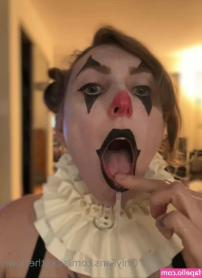 sickotheclown - Thirsty Thursday Message me and ask about my naughty specials today
