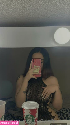 scardm2 - I m getting wet   lick my pussy papi