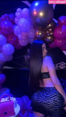 Veronica Boyer [ veronica-boyer ] - Mommy is feeling so super generous tonight... Show her you can be a