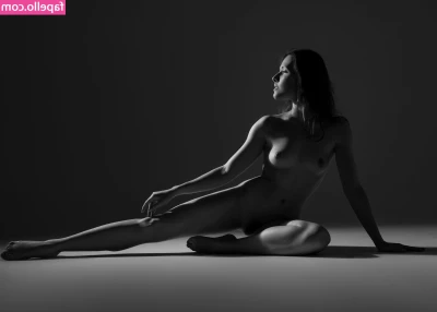 Stacy_crystal [ stacy-crystal ] - Look in your DM’s and unlock my BRAND NEW SOLO babe!!!!👙🔥 I
