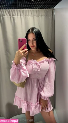 am_amalia [ am-amalia ] - He starts in my ass  but I beg him to finish in my needy little pussy