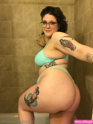 bettycake666 - Spoil me with a 6$ tip and check your DM's👀