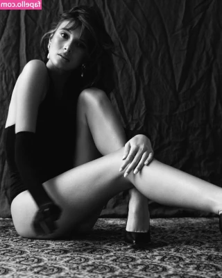 Mitsy Anderson [ mitsy-anderson ] - Shake them tittes