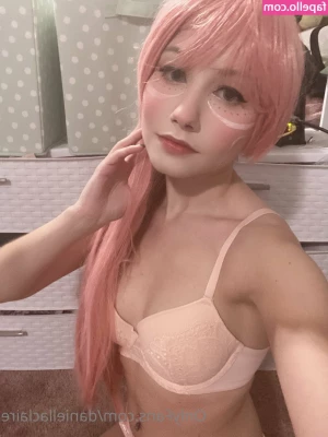 Daniella Claire [ daniella-claire ] - About last night... I got wet in the tub at Bathtub Gin and a tip