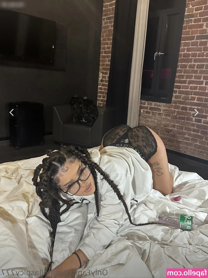 Hellaspicy777 - Happy Pride