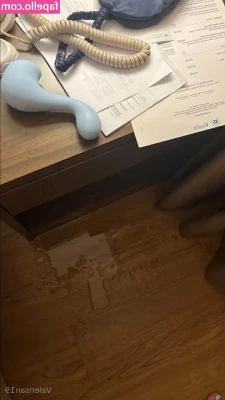 Valeria Santander [ valeria-santander ] - You can see how the thread is lost between my ass