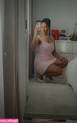Imelda Ohh [ imelda-ohh-1 ] - More stills from that shower video after I fell in the lake. If I hit