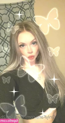 lovelylexi2b - i had to do this in front of a family  oops
