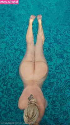 Nina Phoenix [ nina-phoenix ] - It s my first post on OnlyFans  D I am late to all the parties  D