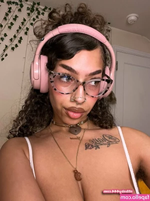 lightskin [ lightskin-1 ] - Come and get me 💕