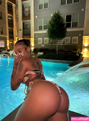 lightskin [ lightskin-1 ] - I m curious  what content do you want from me over the next week or