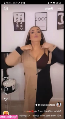 Stephanie Davis [ stephanie-davis ] - Happy girl xx